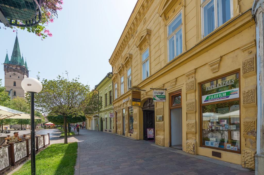 101 Penzion Hotel Prešov Buitenkant foto